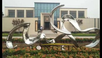 الصفاء المنحوت: ارفع حديقتك بأناقة